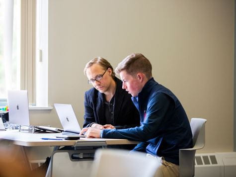 A tutor and a student in the academic resource center