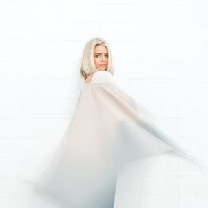 Spin, Sydney Sheehan, 20 x 30, Digital Image