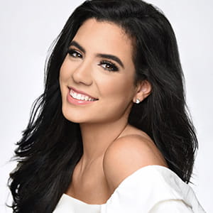 Molly Andrade formal headshot