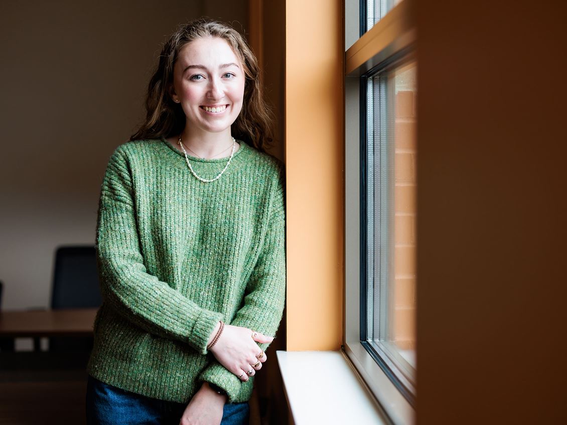 As President of Endicott College’s Student Government Association, Caitlyn Sievers ’23 has worked to help those around her and make a lasting impact on campus.