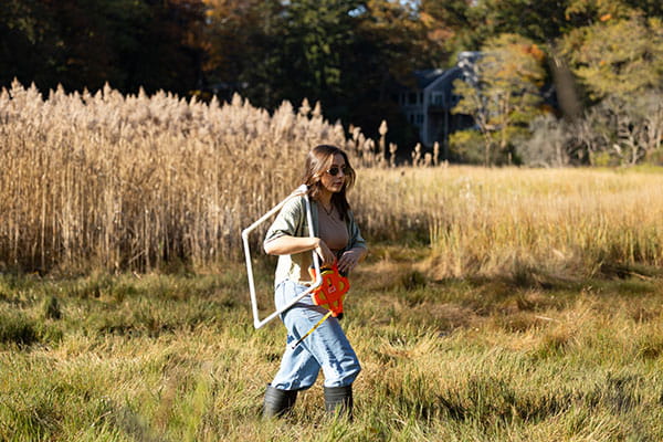As a Hollings Scholar with the National Oceanic and Atmospheric Administration, Faith DaSilva ’25 is narrowing down how and where she wants to make a career out of working with the ocean.
