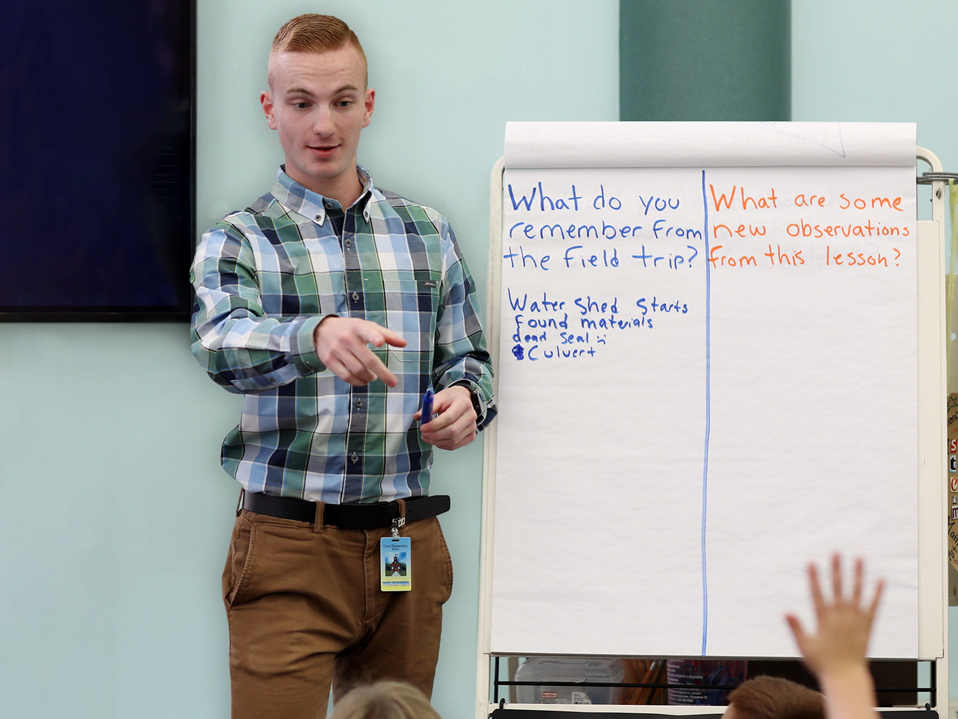 Endicott College alumnus Rob Ackerman ’20 M’21 has been named a finalist for the 2023 Wasabi Fenway Bowl Honor Roll, a charitable program focused on recognizing and thanking educators who have gone above and beyond to support their students and respective communities. 