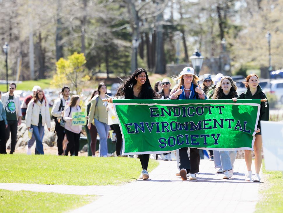 rally to fight climate change
