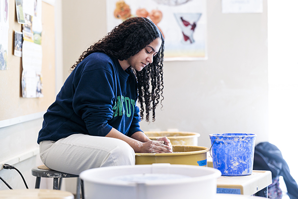 Veronique Campaz ’26