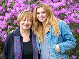 Paula Chandoha ’69 and her niece, Chiara
Chandoha-Lee, Class of 2019