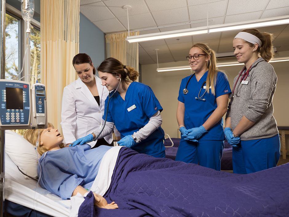 Year of the Nurse hero image 2 group simulation