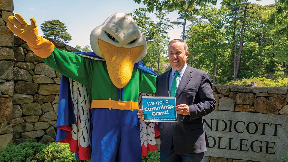 Cummings-Grant2-slider