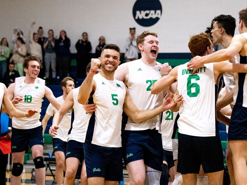 Men's volleyball wins the NECC Championship against Nichols College